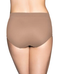 Vanity Fair Beyond Comfort Brief 13213 -Underline Fashion Store 13213 HONEY BEIGE crop back SQ