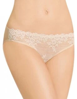 Wacoal Embrace Lace Bikini - 64391 -Underline Fashion Store 304498