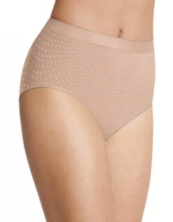 Bali Comfort Revolution Seamless Brief Panty DF803J -Underline Fashion Store 333935