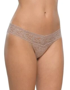 Hanky Panky Stretch Signature Lace Low Rise Thong 4911 -Underline Fashion Store 4911 taupe 4d9cd74e b6f1 4e1e 98d7 55e9beea0b52