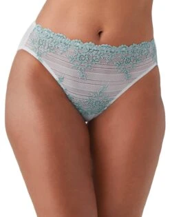 Wacoal Embrace Lace With Sheer Mesh Hi Cut 841191