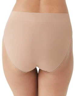 Wacoal Feeling Flexible Hi Cut 871332 14 Wacoal Feeling Flexible Hi Cut 871332 -Underline Fashion Store 871332 255 B