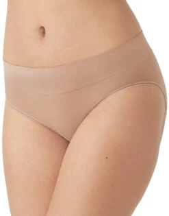 Wacoal Feeling Flexible Hipster 874332 -Underline Fashion Store 874332 255 S