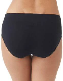 Wacoal Feeling Flexible Hipster 874332 -Underline Fashion Store 874332 BK B