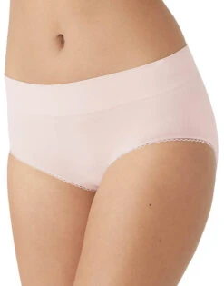 Wacoal Feeling Flexible Brief 875332 16 Wacoal Feeling Flexible Brief 875332 -Underline Fashion Store 875332 253 S