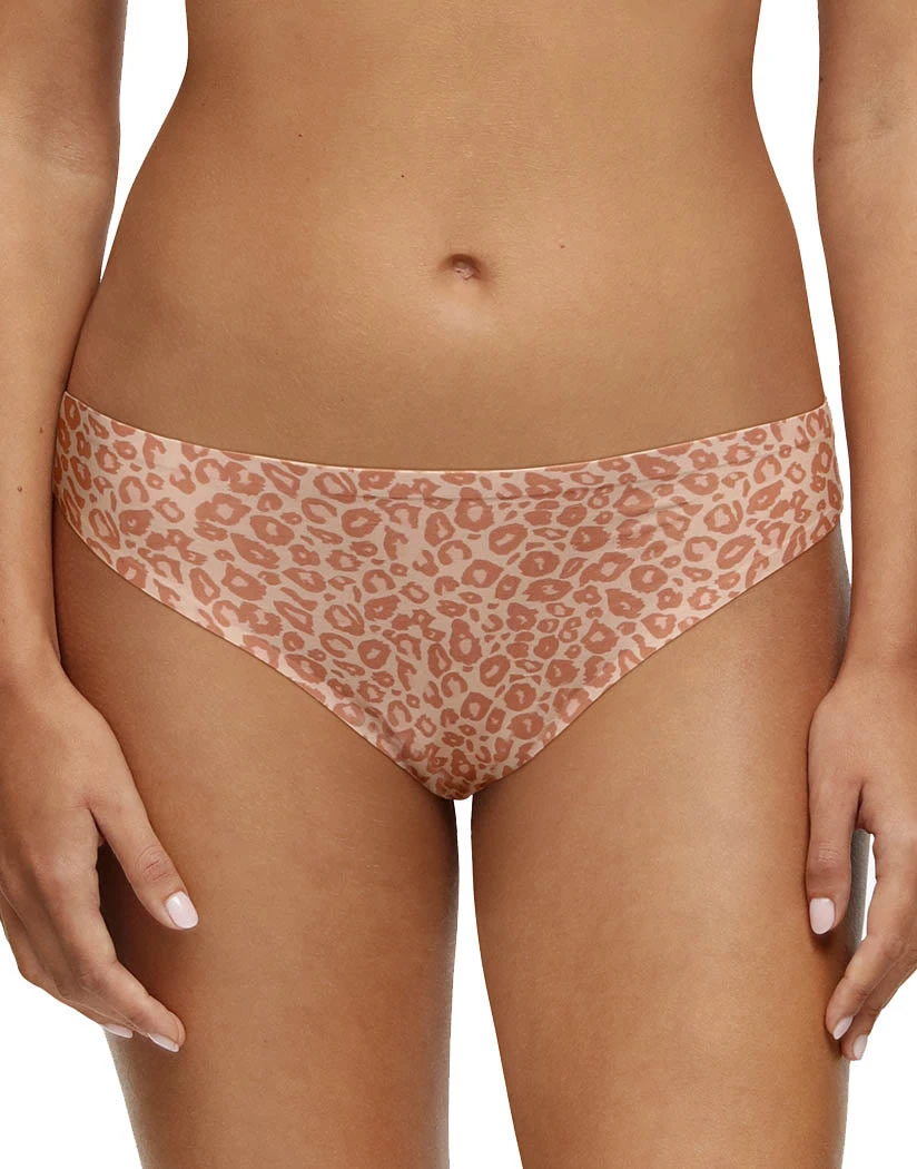 Chantelle Soft Stretch Seamless Thong 11D9 1 Chantelle Soft Stretch Seamless Thong 11D9