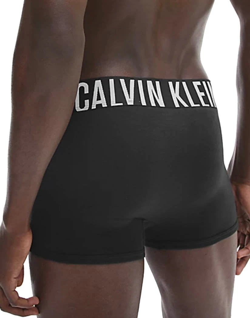 Calvin Klein Intense Power Cotton Trunk 3-Pack NB2596 4 Calvin Klein Intense Power Cotton Trunk 3-Pack NB2596 - Image 4