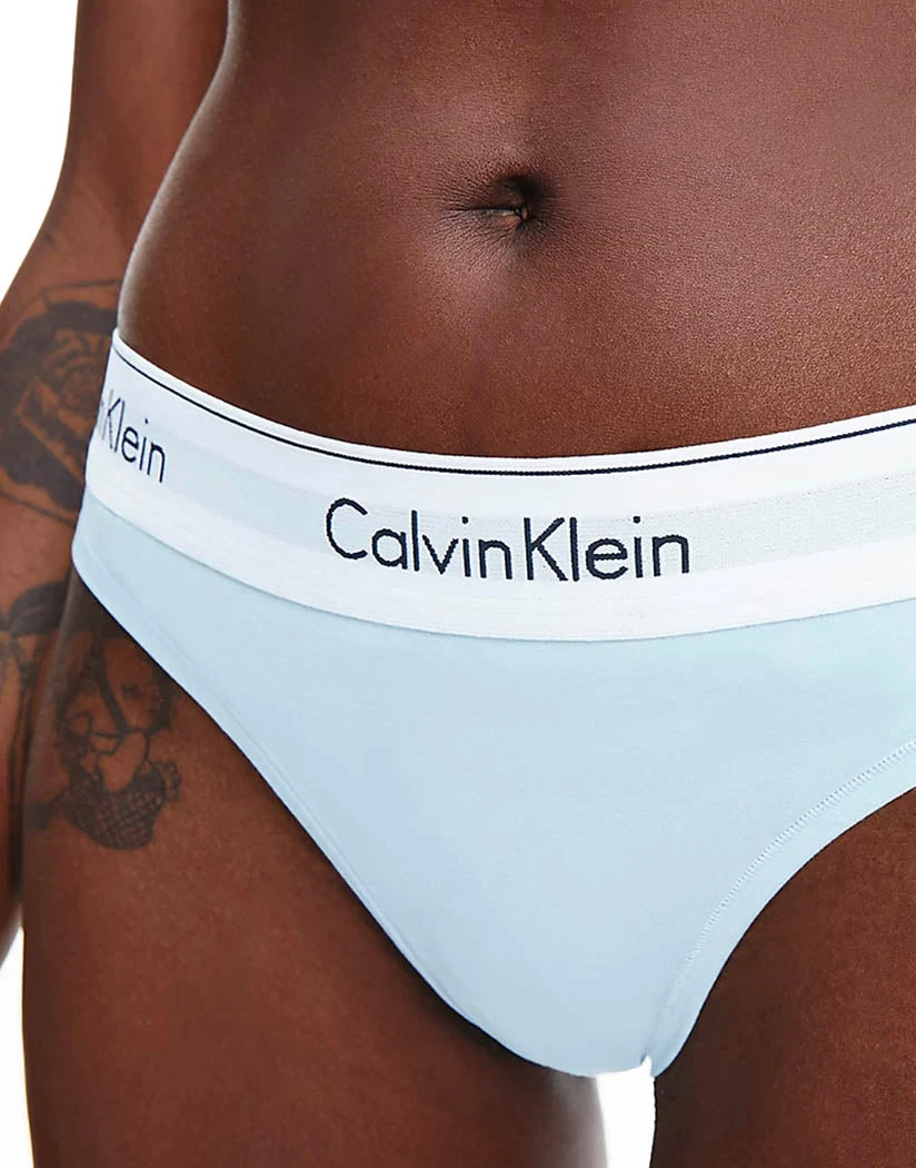 Calvin Klein Modern Cotton Thong Rain Dance F3786 1 Calvin Klein Modern Cotton Thong Rain Dance F3786