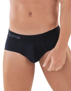Clever Caribbean Brief 0883