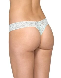 Hanky Panky Stretch Signature Lace Low Rise Thong 4911 -Underline Fashion Store Hanky Panky 4911 Pistachioice B 1 fd8420df acde 4f9a b36d 0b3575b1159b