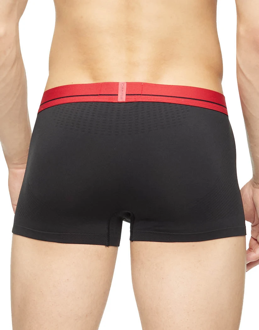 Calvin Klein Techno Minimal Low Rise Trunk NB3031 8 Calvin Klein Techno Minimal Low Rise Trunk NB3031 - Image 8