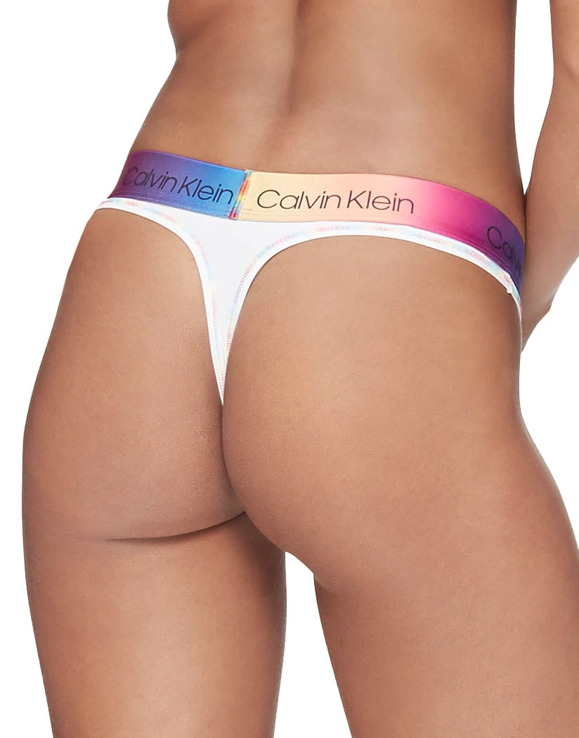 Calvin Klein Modern Cotton Thong QF6581 8 Calvin Klein Modern Cotton Thong QF6581 - Image 8