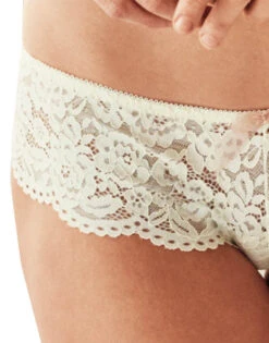 B.tempt'd By Wacoal Ciao Bella Tanga 945144 -Underline Fashion Store b.temptd 945144 Vanilla B